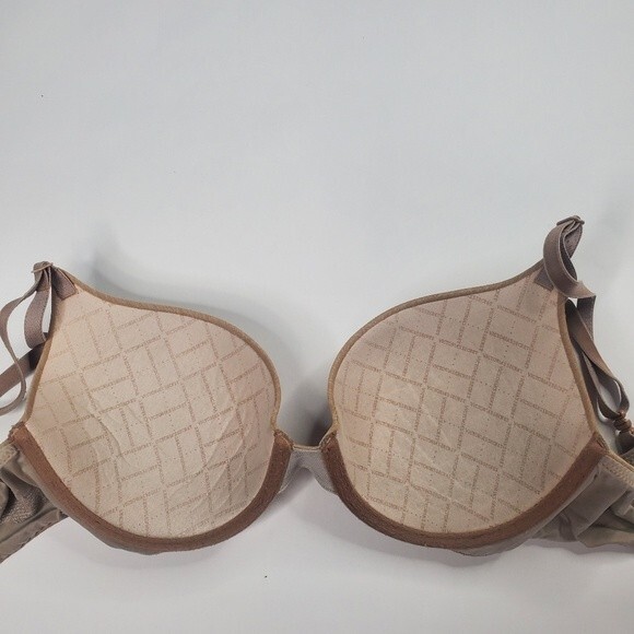 Victoria's Secret padded perfect coverage 32D - Picture 5 of 8